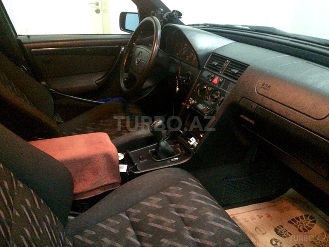 Mercedes C 180 2000, 460,000 km - 1.8 l - Bakı