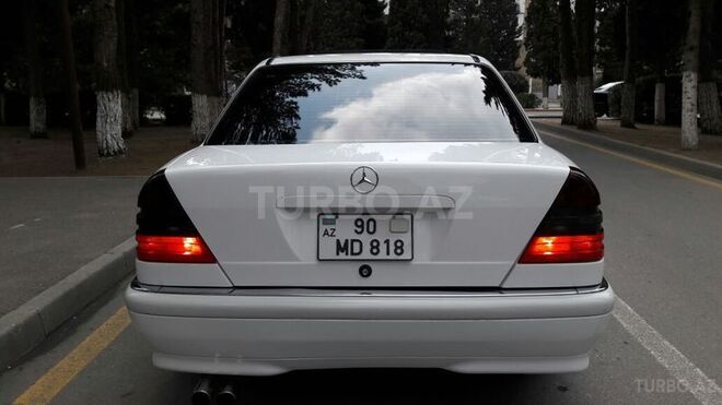 Mercedes C 230 2000, 220,000 km - 2.3 l - Sumqayıt