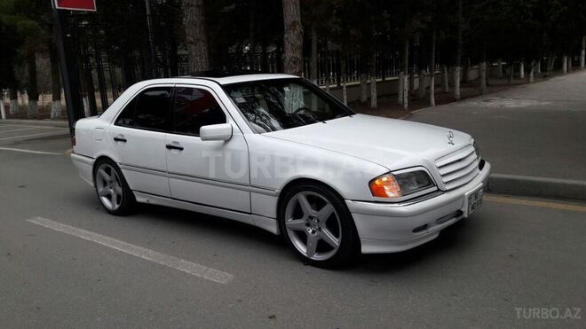 Mercedes C 230 2000, 220,000 km - 2.3 l - Sumqayıt