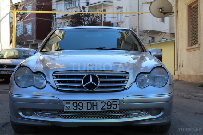 Mercedes C 240 2001, 190,000 km - 2.6 l - Sumqayıt
