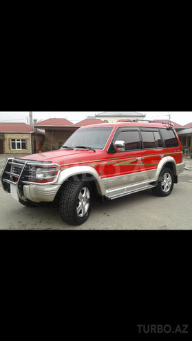 Mitsubishi Pajero 1994, 284,450 km - 0.4 л - Bakı