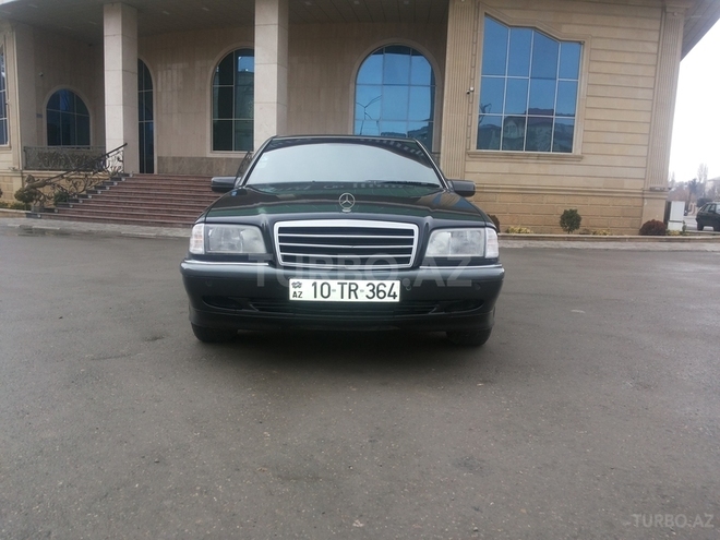 Mercedes C 240 1999, 300,000 km - 2.4 l - Bakı