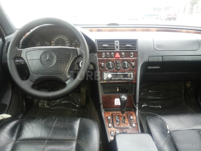 Mercedes C 240 1999, 300,000 km - 2.4 l - Bakı