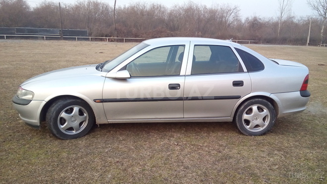 Opel Vectra 1998, 365,090 km - 1.6 l - Oğuz