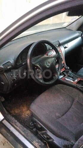 Mercedes C 220 2001, 290,000 km - 0.2 l - Bakı