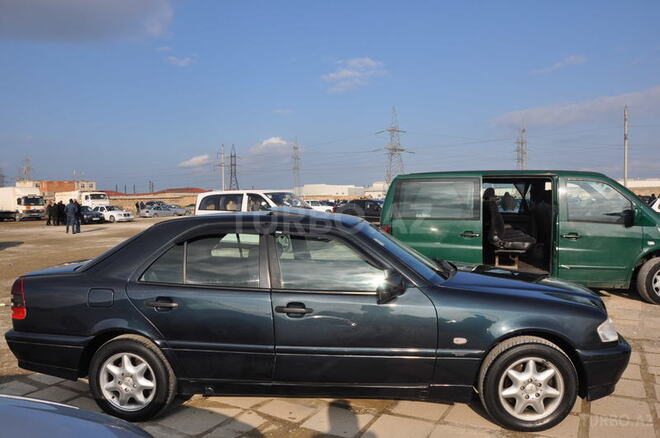 Mercedes C 180 1997, 250,000 km - 1.8 l - Sumqayıt