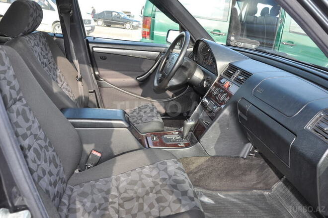 Mercedes C 180 1997, 250,000 km - 1.8 l - Sumqayıt