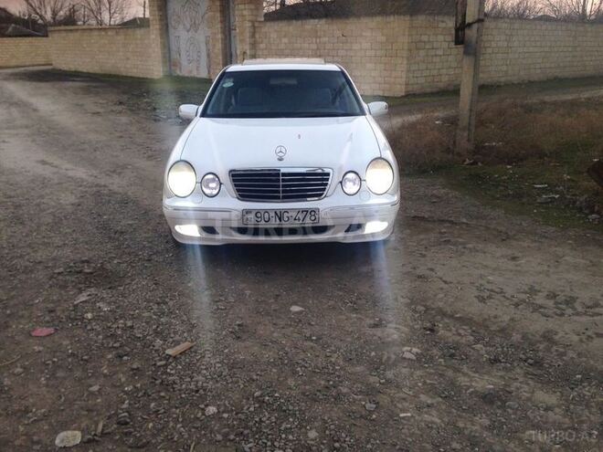 Mercedes E 240 2000, 140,000 km - 2.6 л - Ağcabədi