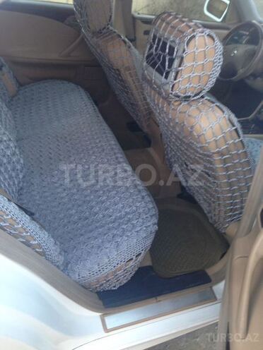 Mercedes E 240 2000, 140,000 km - 2.6 л - Ağcabədi