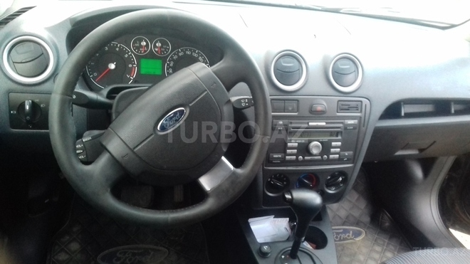 Ford Fusion 2011, 127,000 km - 1.6 l - Bakı