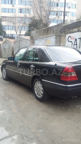 Mercedes C 220 1995, 386,000 km - 2.2 l - Bakı
