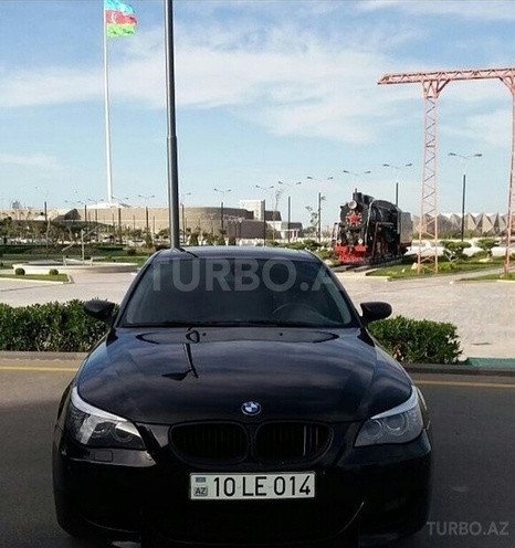 BMW 530 2004, 195,000 km - 0.3 l - Bakı