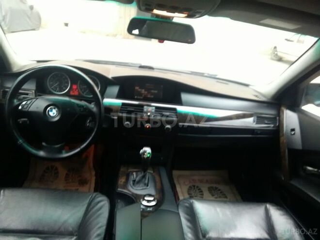 BMW 530 2004, 195,000 km - 0.3 l - Bakı