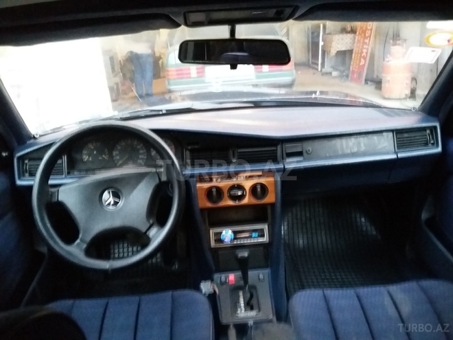 Mercedes 190 1992, 298,600 km - 2.0 l - Bakı