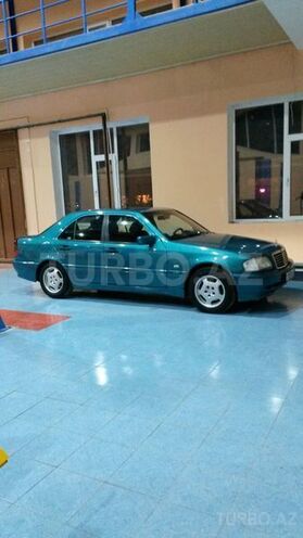 Mercedes C 240 1998, 163,000 km - 2.4 l - Bakı