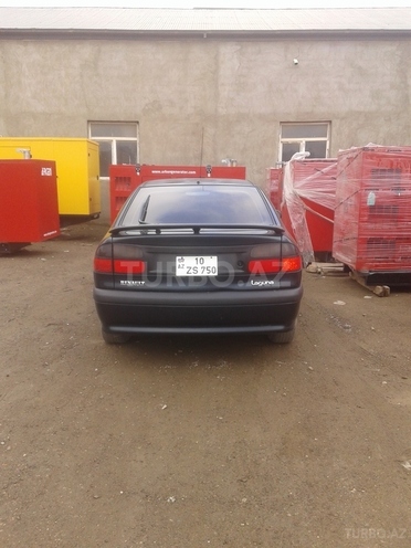 Renault Laguna 2001, 115,000 km - 2.0 л - Bakı