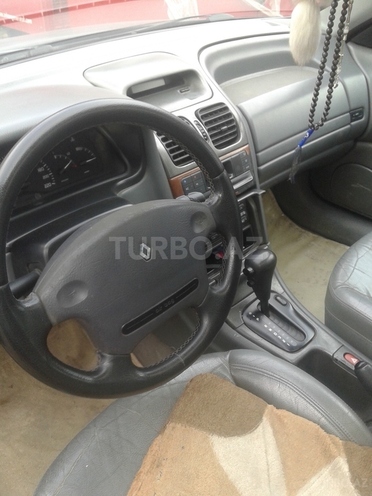 Renault Laguna 2001, 115,000 km - 2.0 л - Bakı