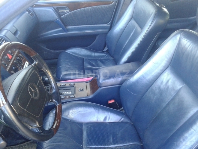 Mercedes E 230 1995, 436,200 km - 2.3 л - Bakı