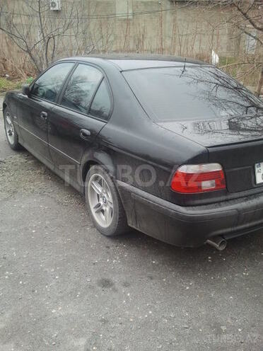 BMW 525 2002, 156,000 km - 2.5 l - Bakı