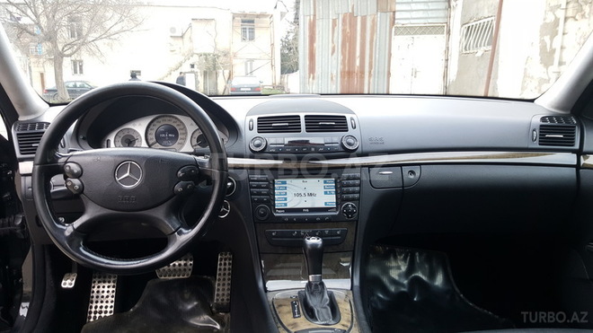 Mercedes E 280 2006, 236,868 km - 3.0 l - Bakı