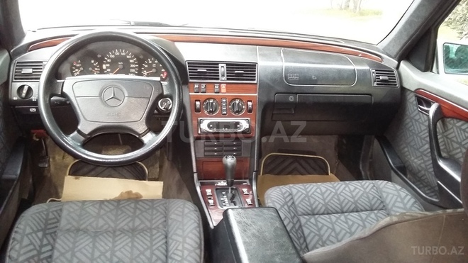 Mercedes C 180 1995, 306,948 km - 1.8 l - Sumqayıt