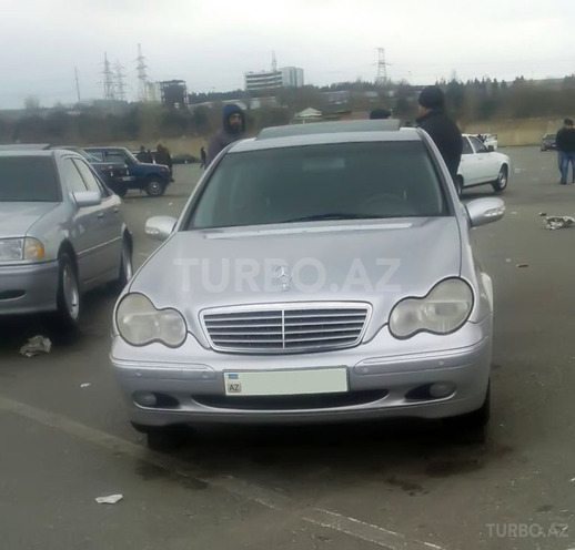 Mercedes C 200 2001, 203,000 km - 2.0 л - Sumqayıt