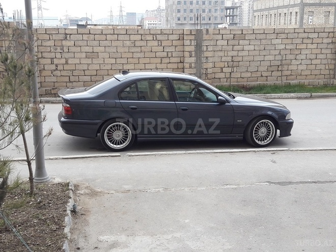 BMW 528 1997, 370,000 km - 2.8 л - Xırdalan