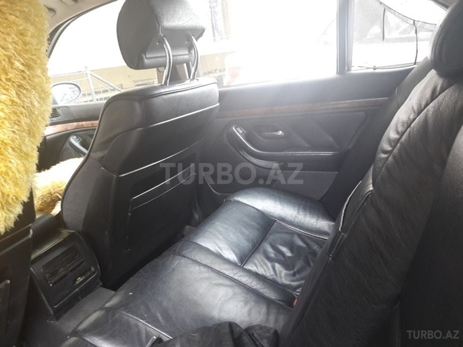 BMW 528 1997, 370,000 km - 2.8 л - Xırdalan