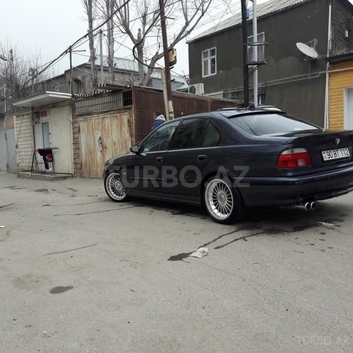 BMW 528 1997, 370,000 km - 2.8 л - Xırdalan