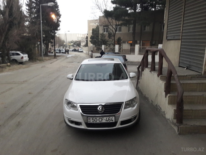 Volkswagen Passat 2010, 115,000 km - 2.0 l - Bakı