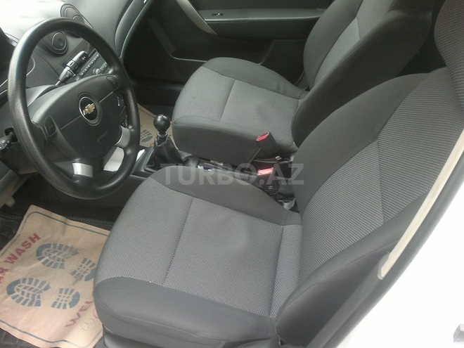 Chevrolet Aveo 2011, 30,000 km - 1.4 l - Gəncə
