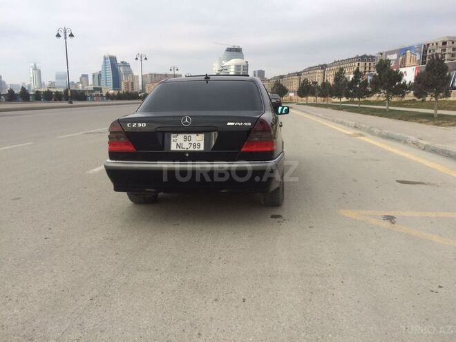 Mercedes C 230 1998, 240,000 km - 2.3 l - Bakı