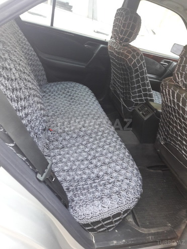 Mercedes E 200 1999, 245,500 km - 2.0 l - Bakı