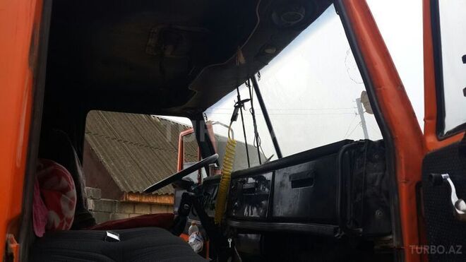 KamAz 55111 1987, 2,000,000 km - 11.0 l - Lənkəran