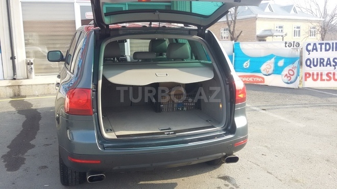 Volkswagen Touareg 2006, 238,000 km - 3.6 l - Zaqatala