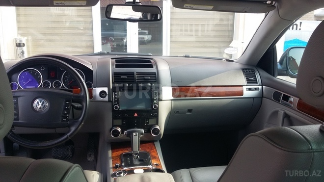 Volkswagen Touareg 2006, 238,000 km - 3.6 l - Zaqatala