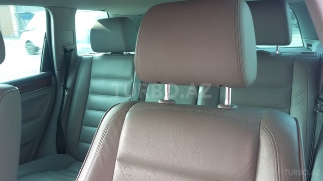 Volkswagen Touareg 2006, 238,000 km - 3.6 l - Zaqatala