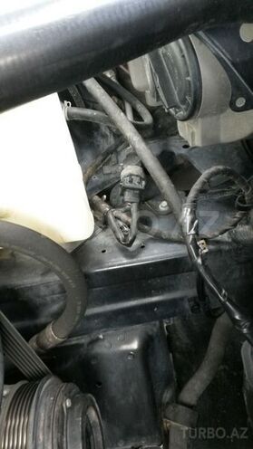 Mercedes E 200 2000, 258,000 km - 2.0 л - Şəki