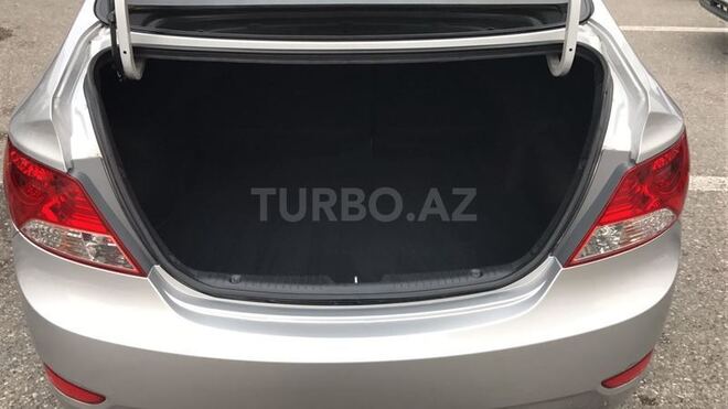 Hyundai Accent 2012, 75,000 km - 1.6 л - Bakı