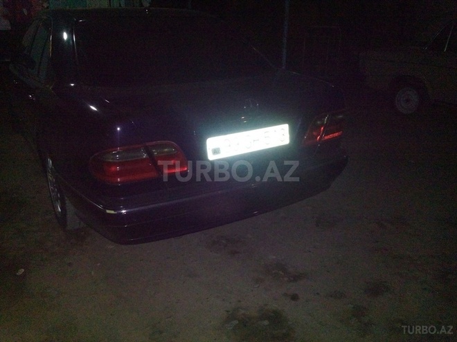 Mercedes E 200 2001, 270,900 km - 2.0 l - Bakı