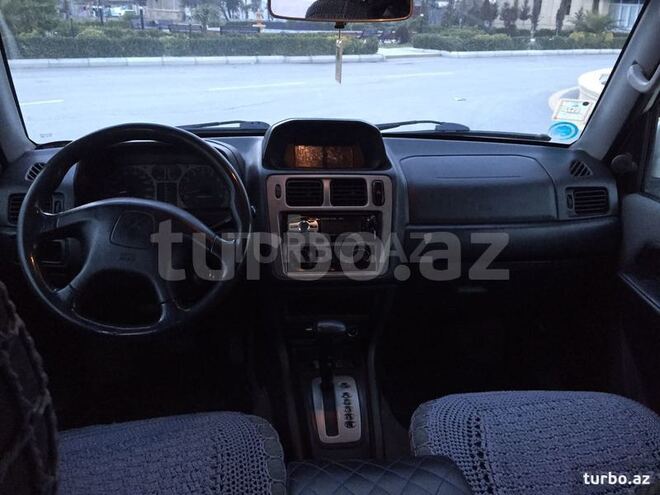Mitsubishi Pajero io 1999, 247,000 km - 1.8 l - Şamaxı