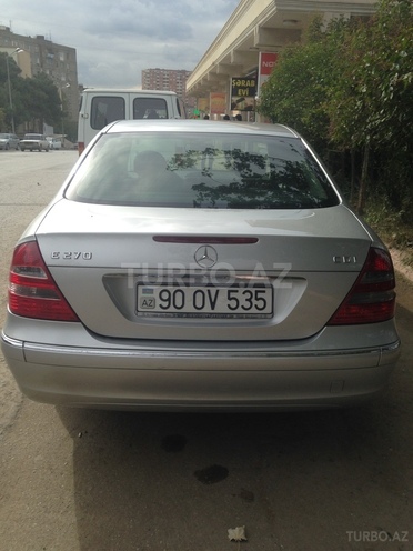Mercedes E 270 2002, 230,080 km - 2.7 l - Bakı