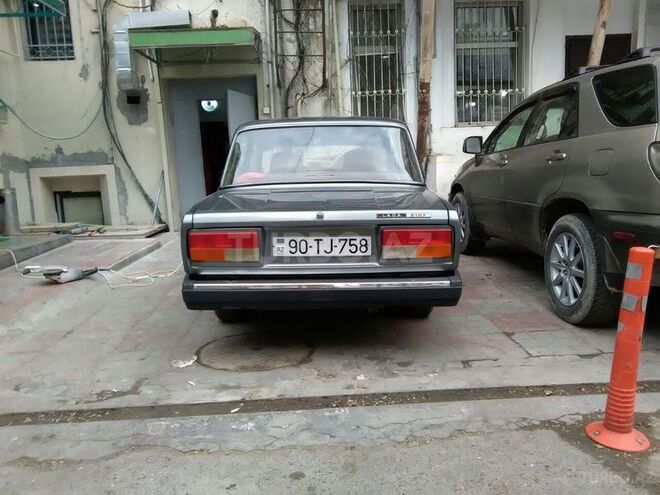LADA (VAZ) 2107 2010, 875,000 km - 1.6 l - Bakı