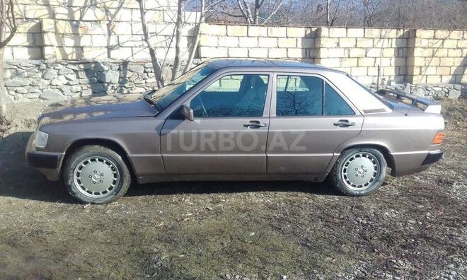 Mercedes 190 1989, 386,500 km - 2.0 l - Bakı