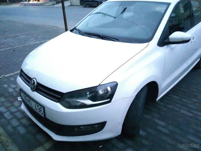 Volkswagen Polo 2010, 82,000 km - 1.6 l - Bakı