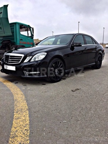 Mercedes E 350 2010, 85,000 km - 3.5 l - Bakı