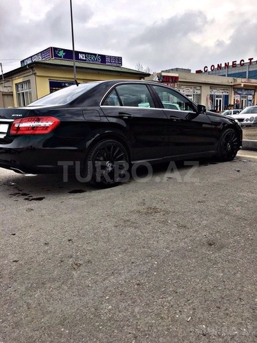 Mercedes E 350 2010, 85,000 km - 3.5 l - Bakı