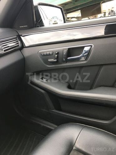Mercedes E 350 2010, 85,000 km - 3.5 l - Bakı