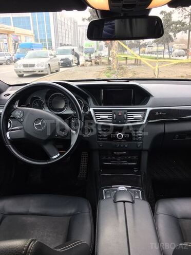 Mercedes E 350 2010, 85,000 km - 3.5 l - Bakı