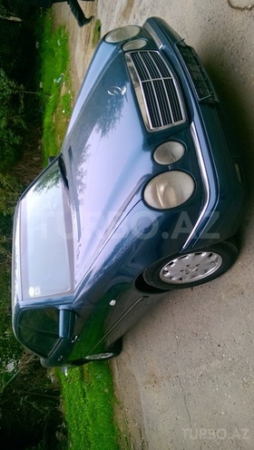 Mercedes E 300 1998, 225,000 km - 3.0 l - Bakı